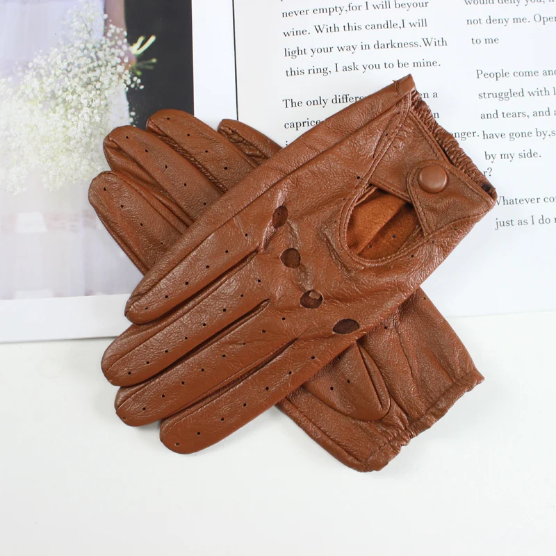 Damen-Fahrerhandschuhe aus Schaffell. Dünne, atmungsaktive, ungefütterte, farbige Lederhandschuhe. Sommer – Detail 6