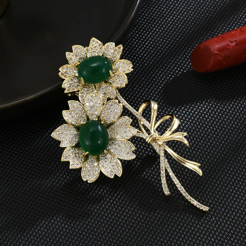 OKILYHighGradeEmeraldFlowerBroochRetroDoubleSunflowerCubic