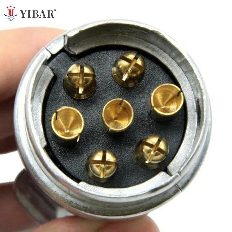 

7 Pin Metal Trailer Plug Towbar Towing Lights Socket Car Van Caravan 12V APM