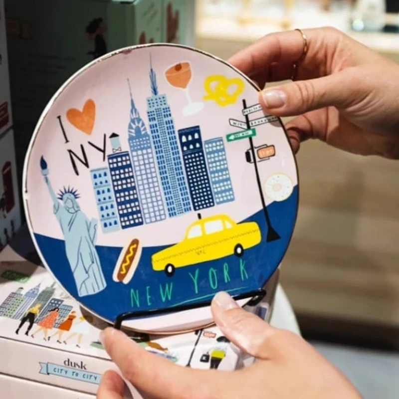 Stylish INS City Sketching Ceramic Plate with Paris, Tokyo, London, New York Platos Decorativos Para Pared Dish Wall Decor 2