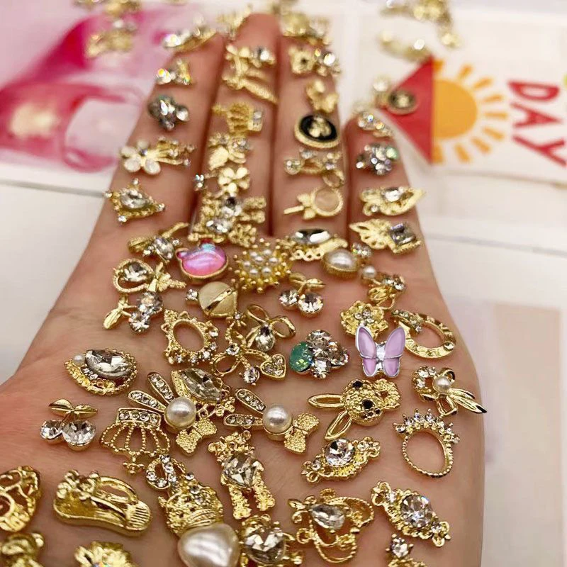 

Mixed Metal Nail Charms in Bulk Golden Alloy Nail Jewelry Rhinestones Decoration Random Bling Manicure Crystal Gems Accessories