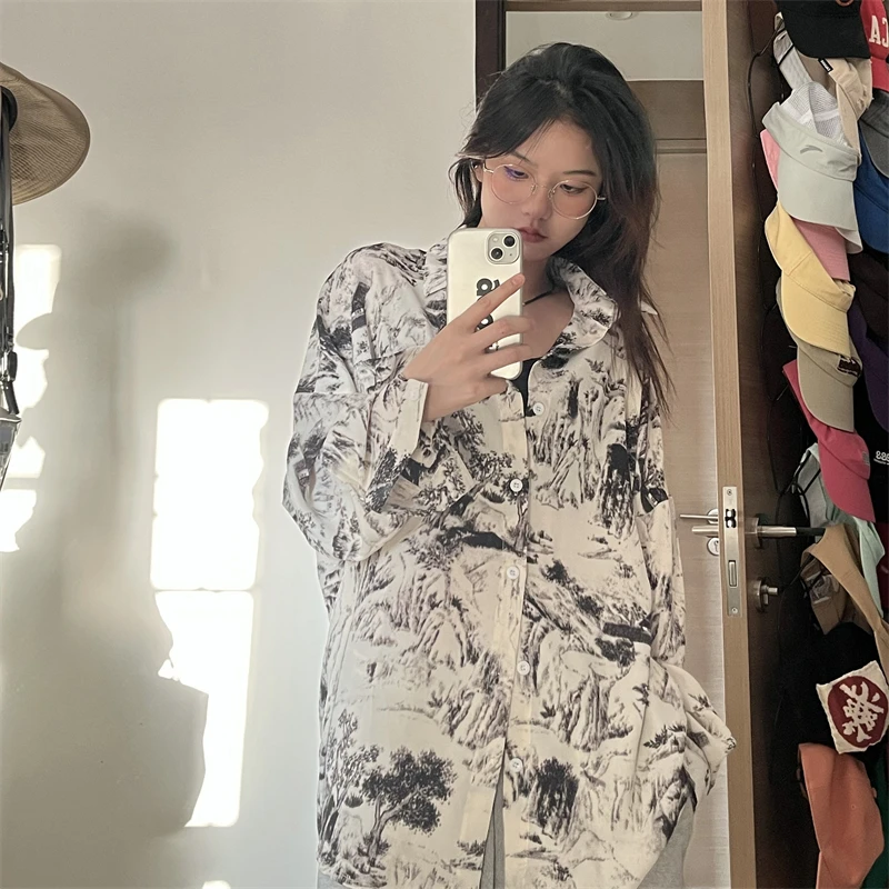 Рисунок 2 - Женская рубашка в стиле ретро