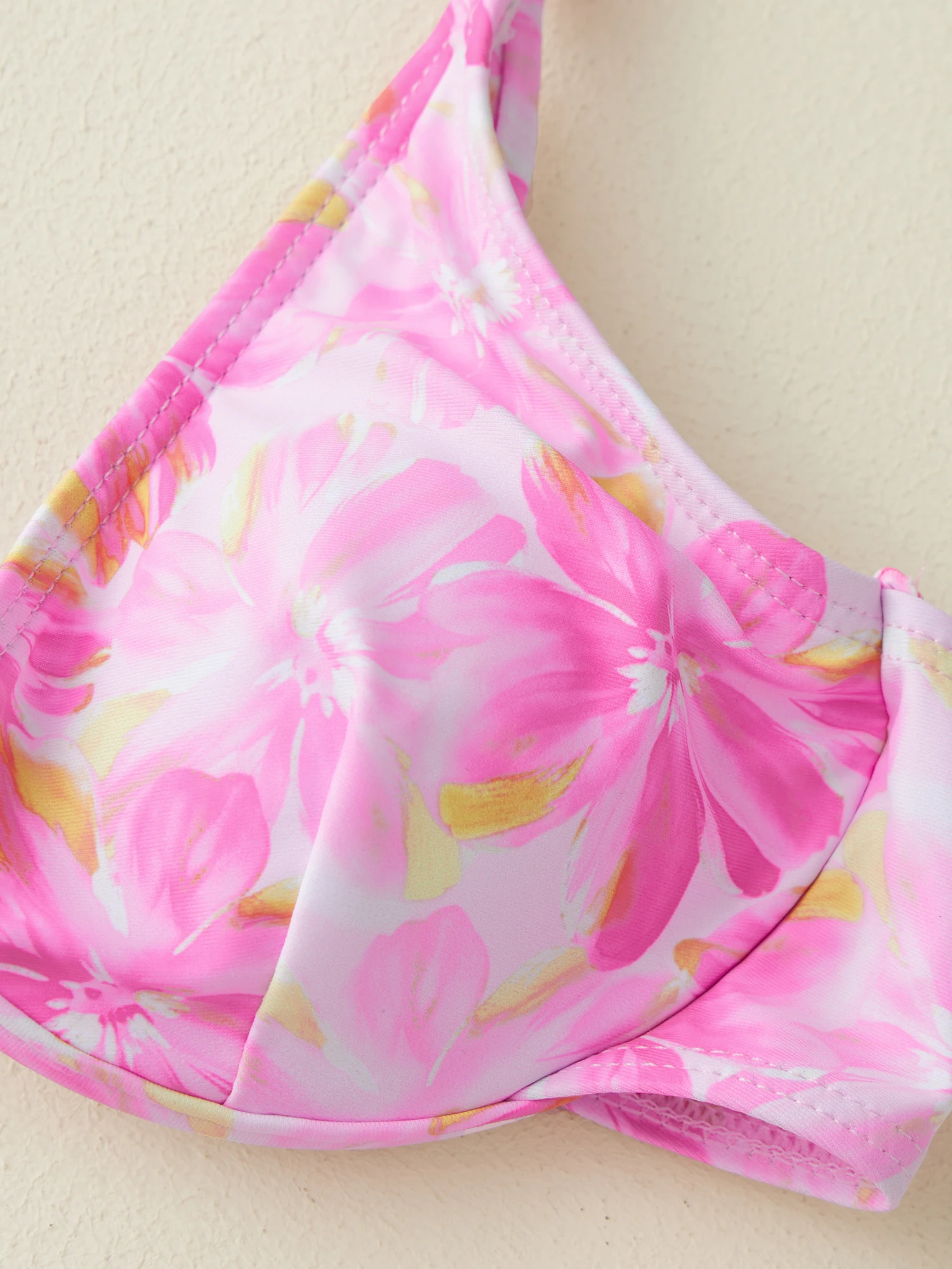 Women s Pink Floral Print Sleeveless Two Piece Bathing Suit with Low Waist Thong Bottoms - Stylish Swimwear for Summer Beach