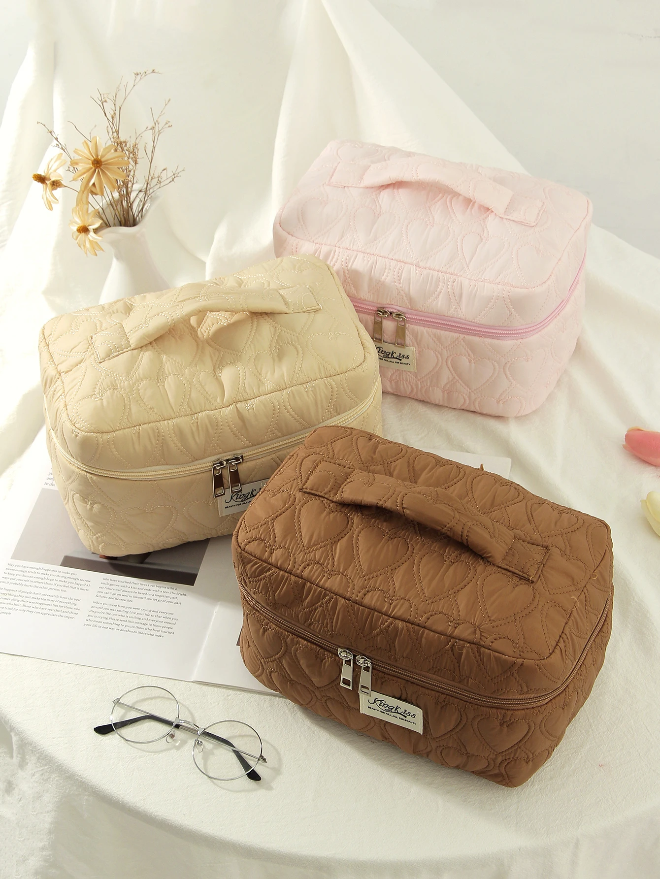 Golden Spikes Quilted Makeup Bag NCU0NNT2426