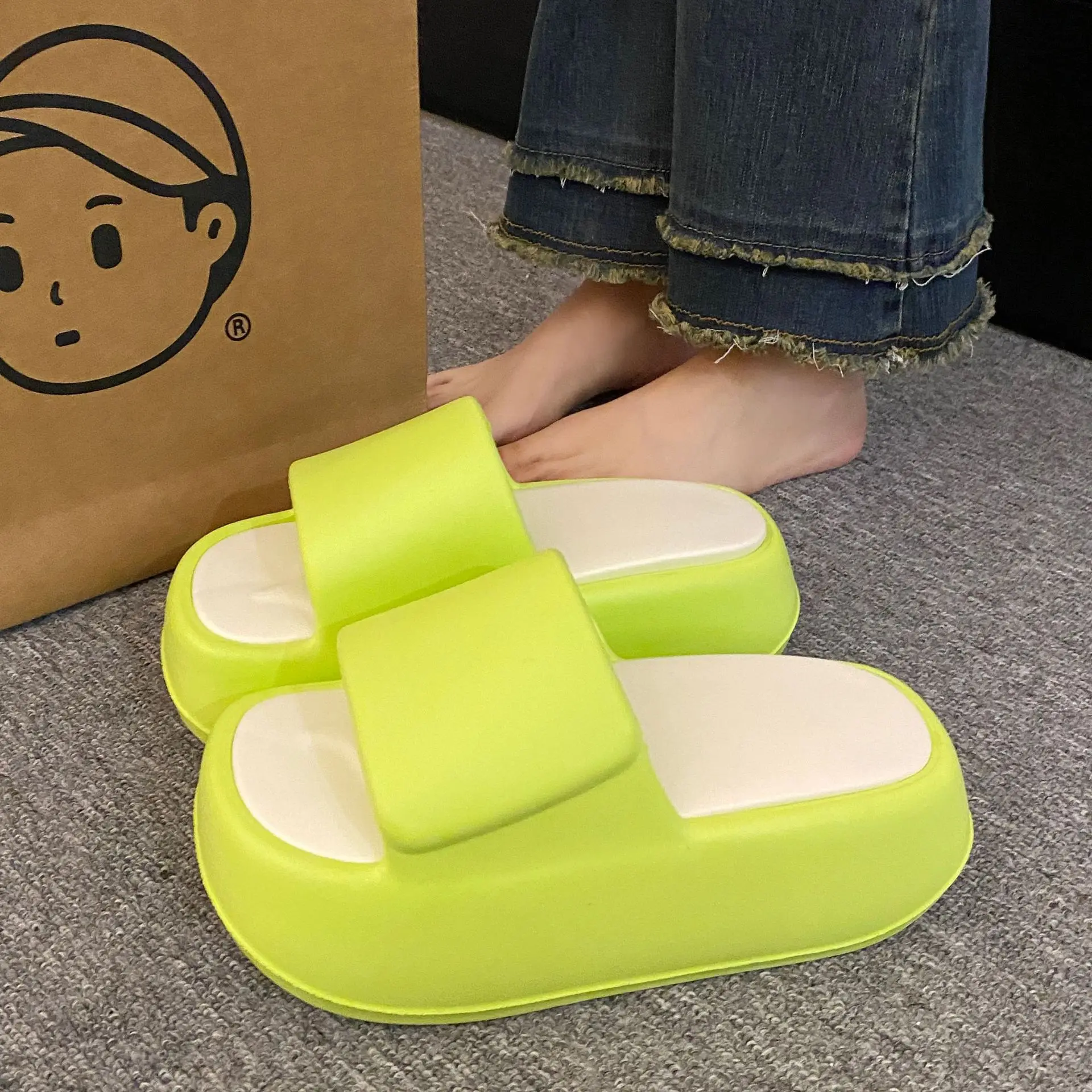 

Женские шлепанцы на платформе, летние шлепанцы из ЭВА, на толстой подошве и высоком каблуке, пляжные сланцы, 2024