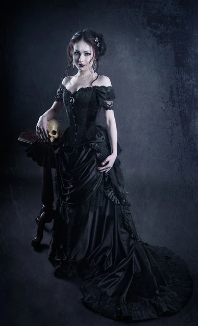 Gothic Victorian Bustle Gown with Train by Alice-Corsets on DeviantArt