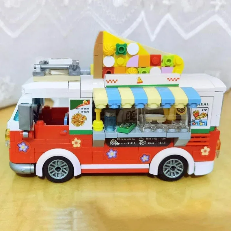 

Cartoon Car Model Building Blocks DIY Creative Pizza Shop Car Assembly Bricks Adults and Children Toys Gifts Home Furnishings