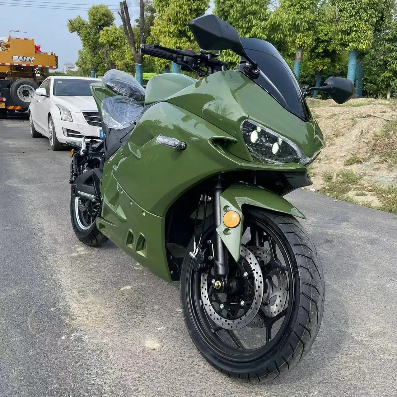 Cheap Price Hot Sale 15000w Motor New Model Racing Electric Motorcycle For Adults GPS Speed 160-180KMP