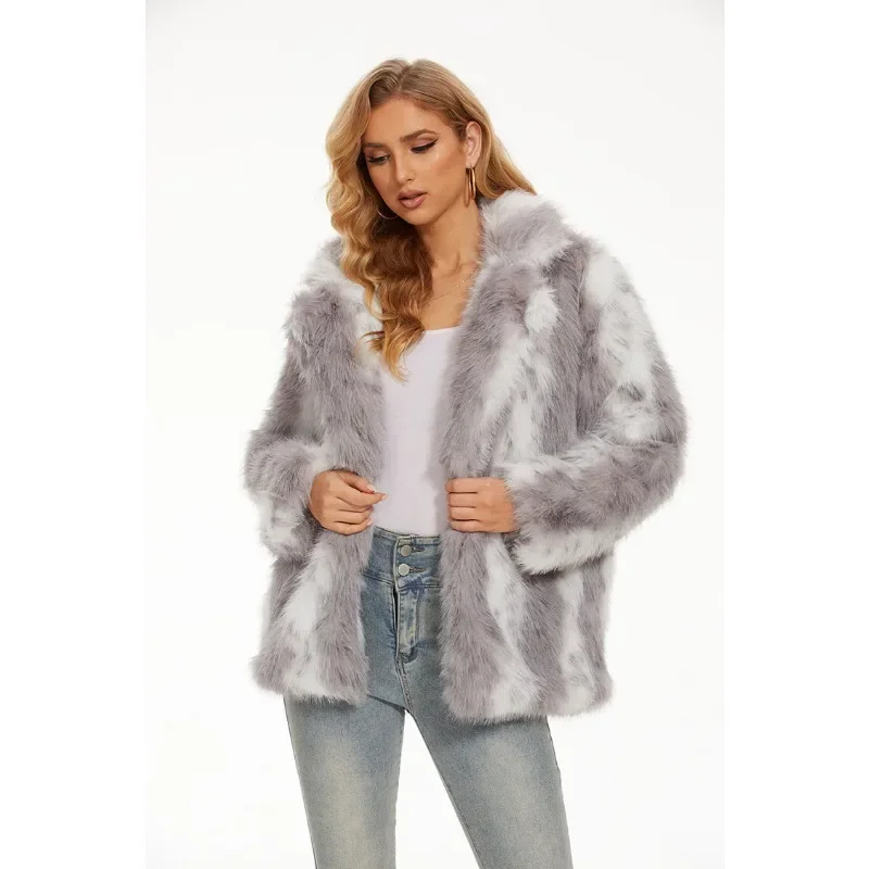 Fur Women's Coat Autumn and Winter Women's Clothing Imitation Leopard Pattern Plush Clothing Casual Loose Plush Warm Coat