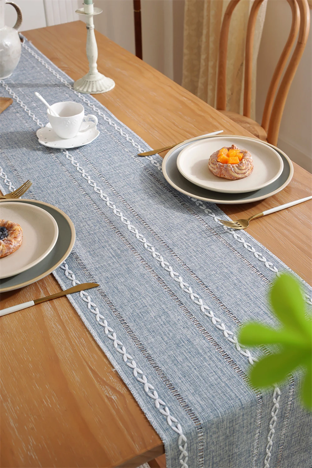 Grüne Tischläufer im Boho-Rustikalen Stil mit Quasten, Geflochtene Gestreifte Baumwoll-Leinen-Tischdecke für Essen, Partys, Feiertage und Hochzeiten – Detail 11