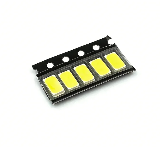 High-Lumen Bright White/Warm White SMD LED Diodes - 100-200pcs, 0.5W, 50-55lm, 6500K
