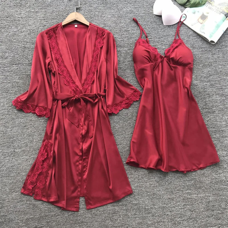 Women Pajamas 2PCS Leepwear Female Pajamas Set Satin Home Pyjamamas Lace Robe Sleep Suit V-Neck Wedding Nightwear Wear Nighty&Rob