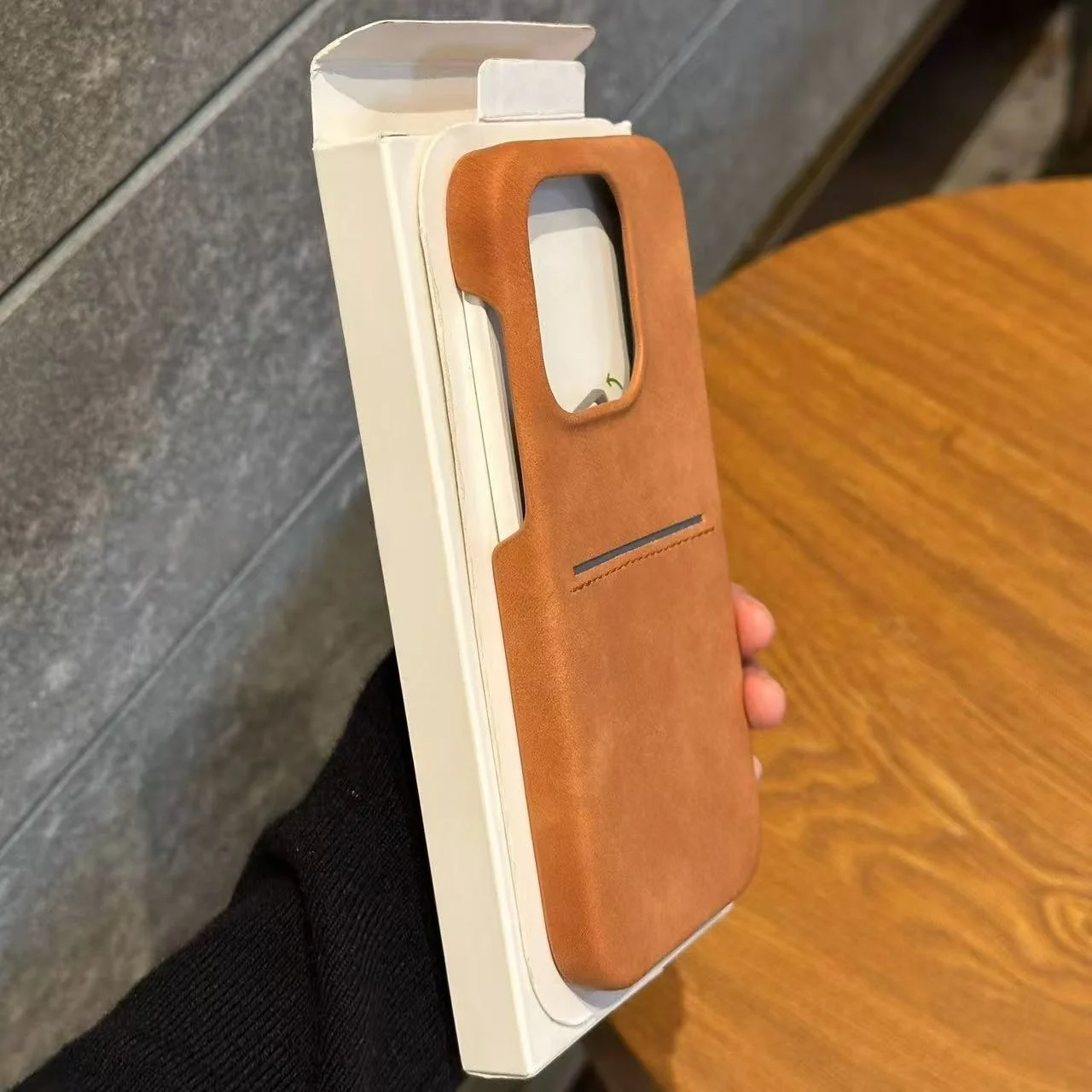 Premium Sheepskin Leather Business Card Slot Case – Matte Wallet Cover