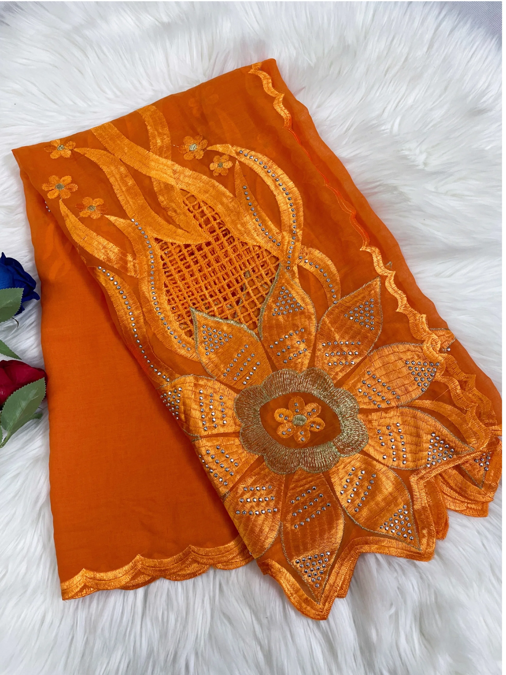 

Коллекция 2024 года, африканская Женская ткань, высокое качество, 100% хлопчатобумажная ткань, вышитый шарф, превосходный стиль Дубая