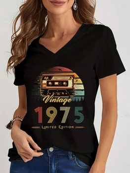 Vintage 1984/1975 Camicia in edizione limitata T-shirt con stampa grafica Donna Manica corta con scollo a V Top Tees Divertente Radio Years Maglietta da donna 1