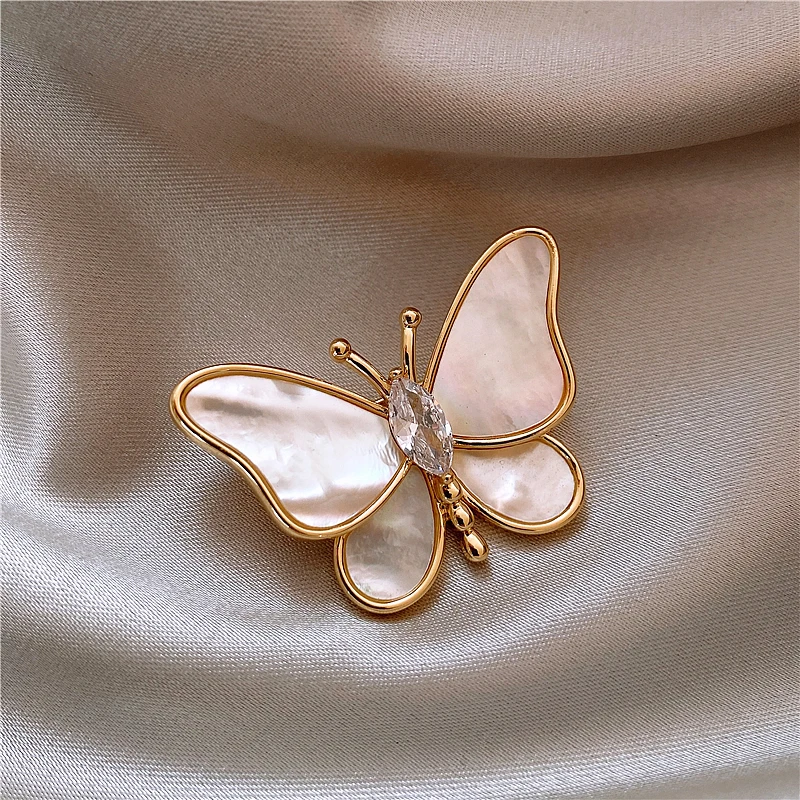 Natürliche Muschelbroschen in Schmetterlingsform für Damen, exquisite und luxuriöse, elegante Abzeichen und Anstecknadeln, neues Design, Kleidungszubehör – Detail 6
