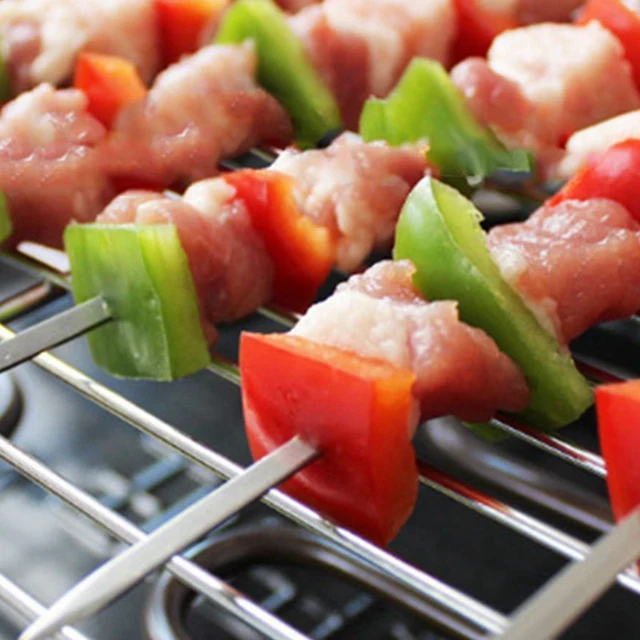 18Db Kebab Bbq Rozsdamentes Acél Nyárs Fa Fogantyúkkal, Lapos Újrafelhasználható Fém Nyárspálcák Tároló Tasakkal - Image 3