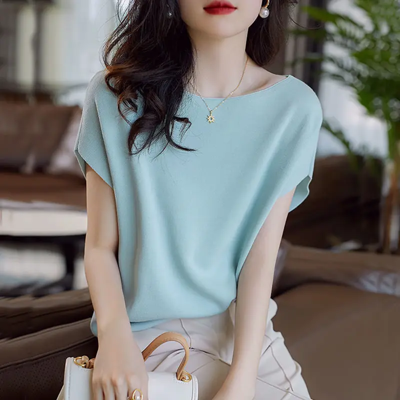 

2023 Summer New Women's Solid Knitted Tees T-shirt Short Sleeve Ice Silk Batshirt British Style Thin Pullover Casual Home Tops