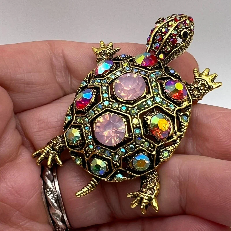 Damenmode, diamantbesetzte kleine Schildkröten-Brosche, niedliche Tierfarbe, Vintage-Brosche, personalisierte Broschen-Accessoires
