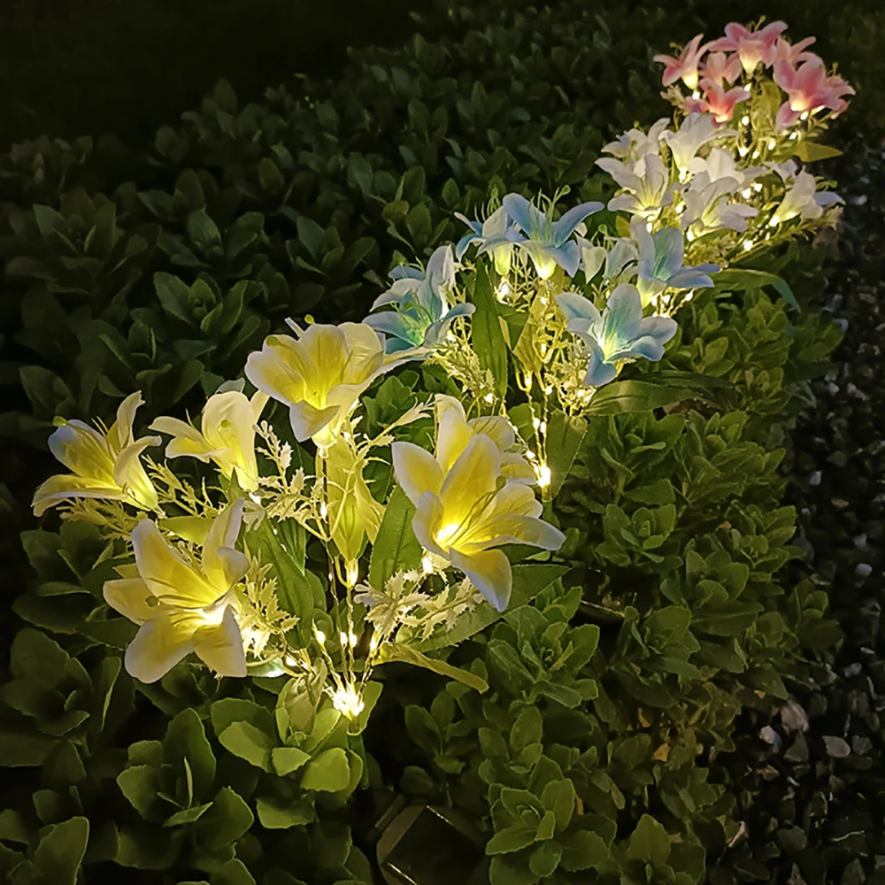Description Picture 6 of itemSolar Lily Lantern 7 Heads LED Artificial Flower Lantern is used for outdoor courtyard garden decoration lawn ground plug lights