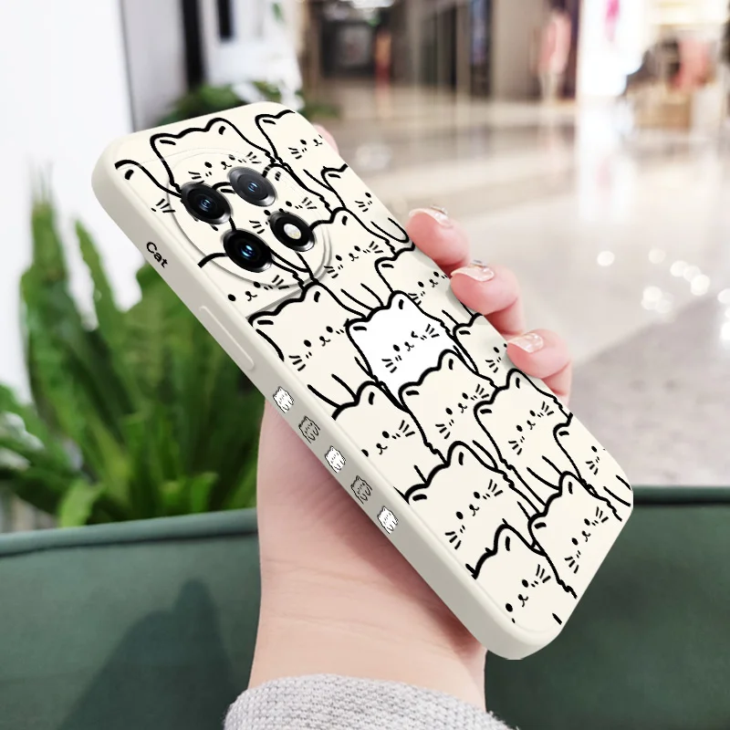 Totem Cat Liquid Silicone Phone Case – Stylish and Durable Cover