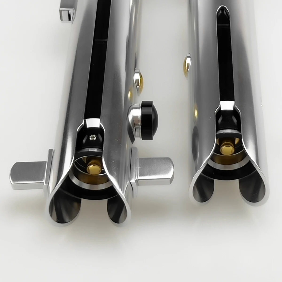 Рисунок 4 - Световой меч Elf Sabers Ahsoka