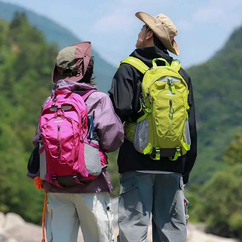 Lightweight Hiking Backpack 3