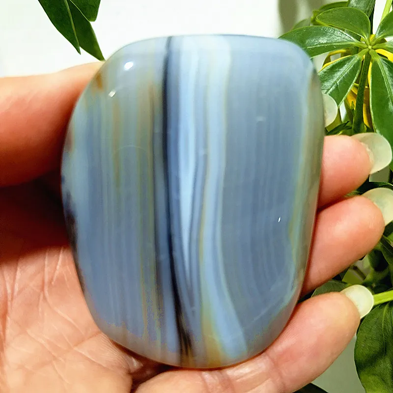 

Natural Stone Lace White Agate Palm Stone Spiritual Meditation Healing Yoga Exercise Feng Shui Crystal Room Ornament