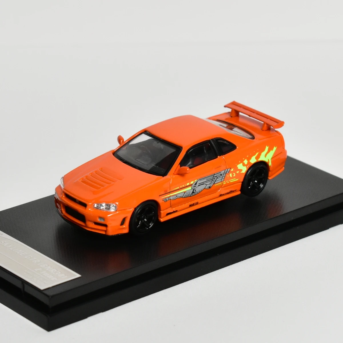 

Street Weapon SW 1:64 GTR R34 Z-tune Diecast Model Car
