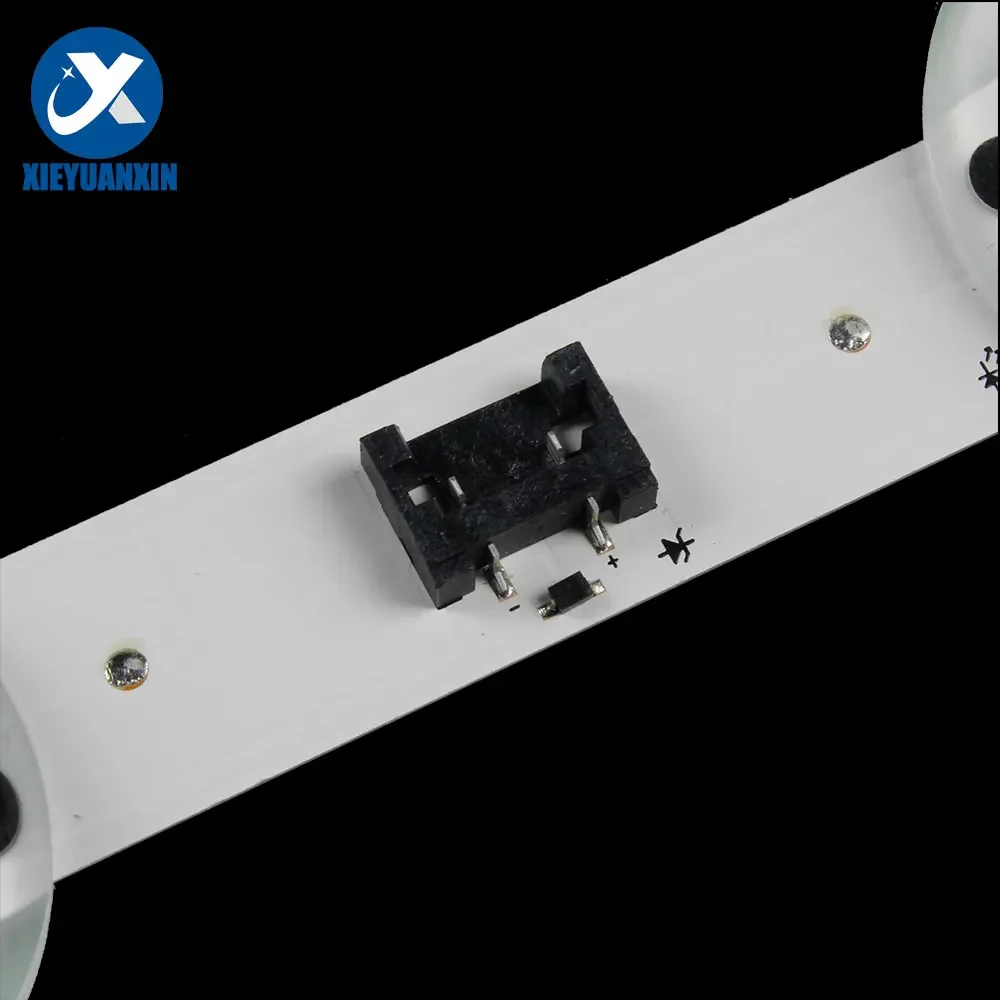 Рисунок 2 - ТВ-полоса с 8 лампами