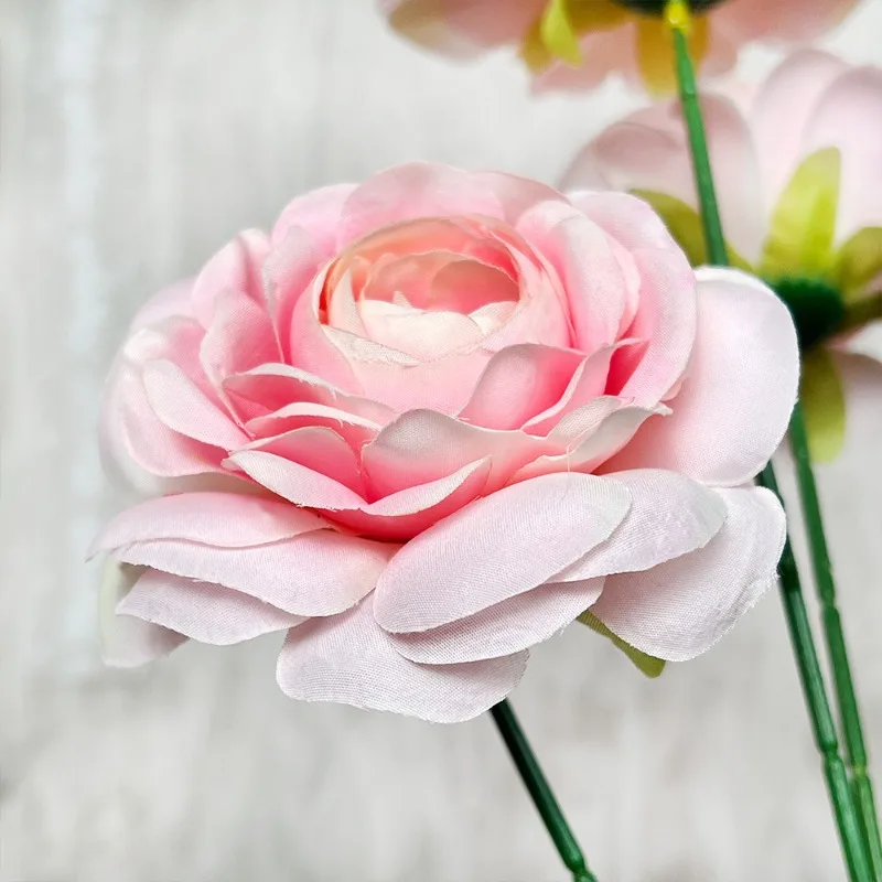 10 Stück Hochzeits-Deko Rosa Lotus-Tau Künstliche Blumen für Auditorium-Dekoration Simulierte 3-Zweig-Lotusblumen Seiden-Kunstblumen