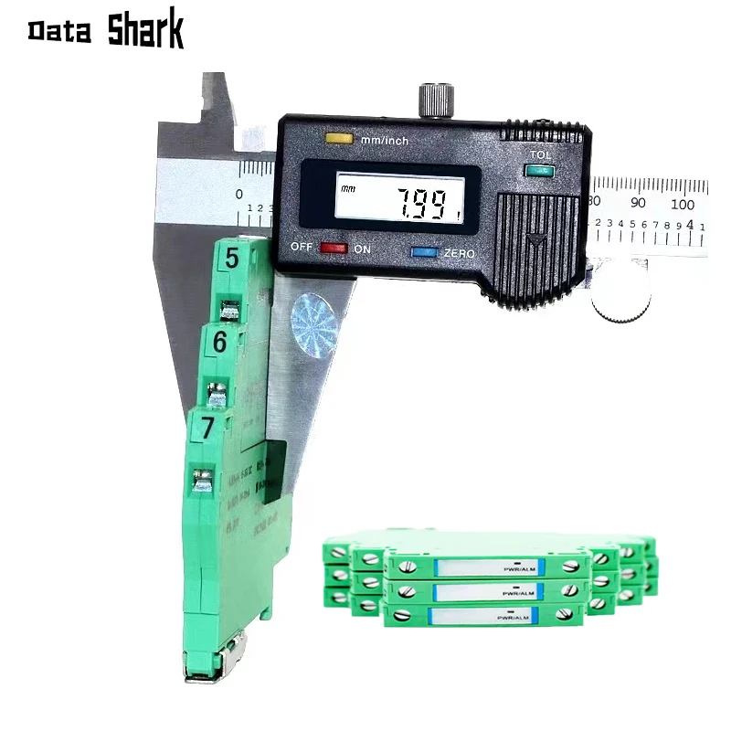 8mm width ultra-thin analog signal converter 0-10v signal conditioner 4-20mA