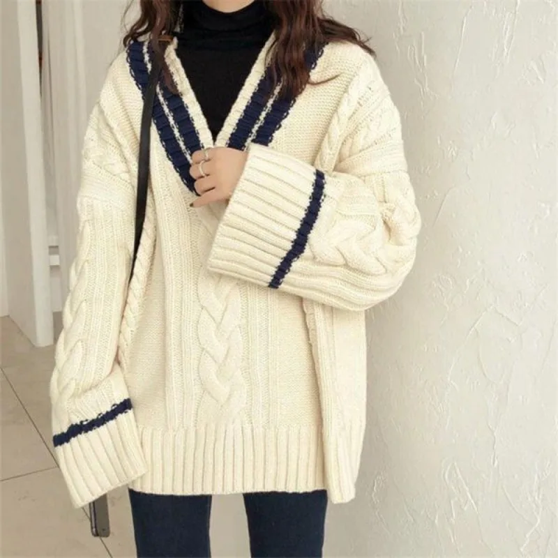 

Women 2023 Autumn and Winter Sweater Knitted Coat Color Blocking Thickened V-neck Large Loose and Versatile Fried Dough Twists