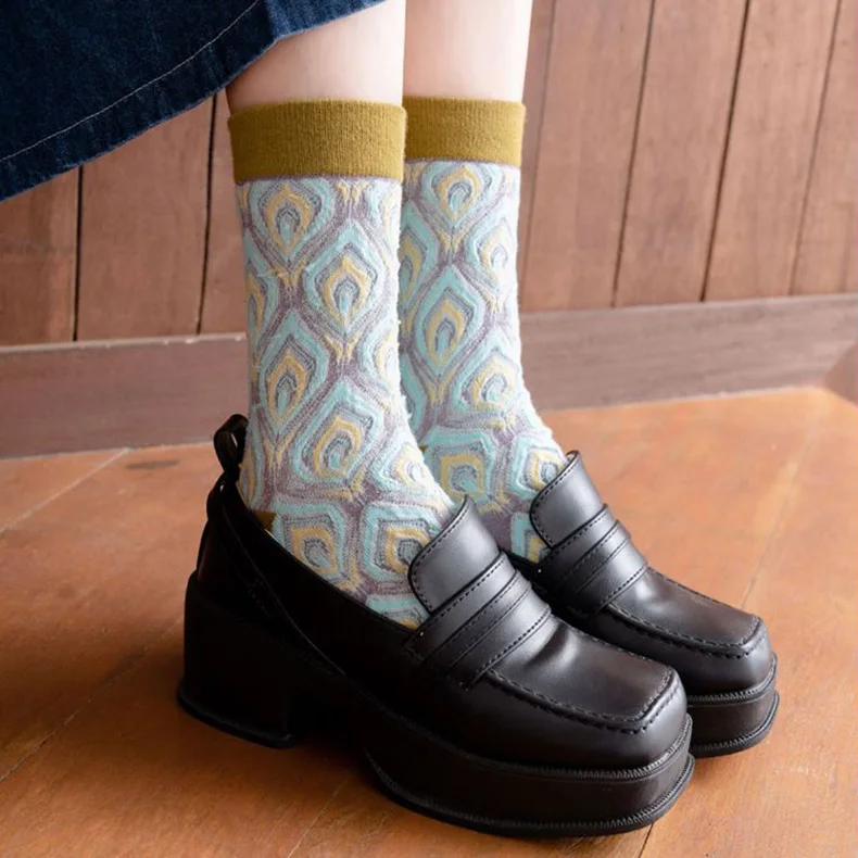 5 Paare/satz Lange Socken Frauen Vintage Luxus Herbst Winter Neue Pfauenfeder Muster Harajuku Stil Socken Chaussette Femme – Detail 4