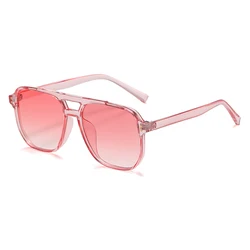 Vintage Oversized Pilot Sunglasses with Yellow Lenses - Unisex Eyewear (Gradient pink)