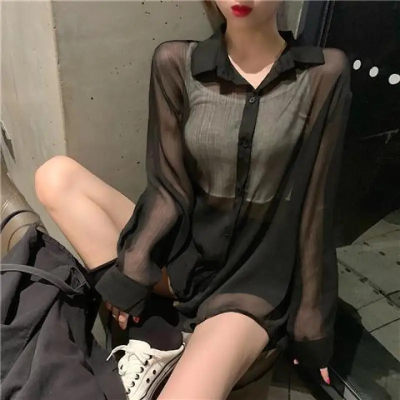 Summer New Women\'s Solid Color Polo-Neck Button Korean Version of Vacation Loose Long Sleeve Chiffon Sun Protection Shirt Tops