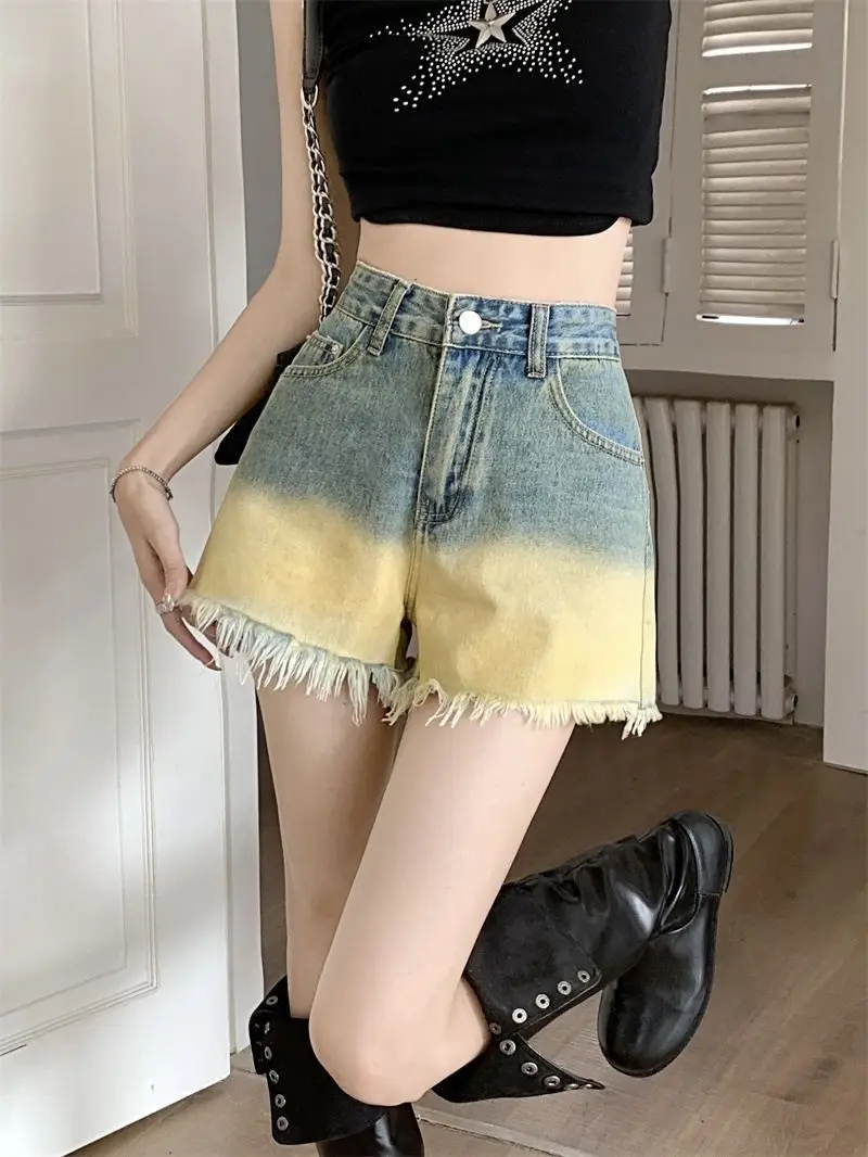 Denim Shorts Gradient High Waist 2024 New Summer Slim Hot Girl Versatile A-Line Summer Outer Wear Hot Pants Denim Shorts Ins