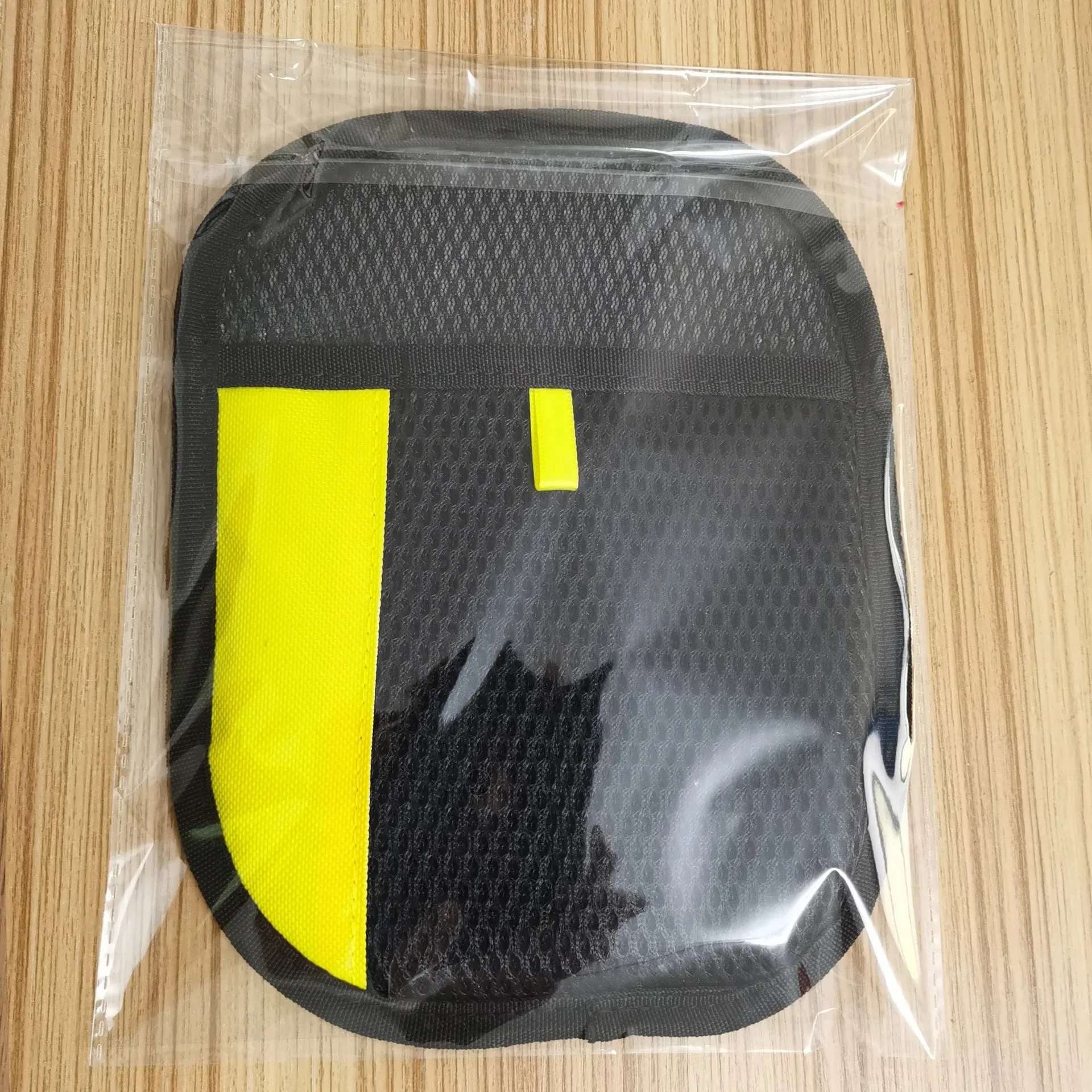 2 In 1 Pet Hair Removal Mitts For Cats Dogs Electrostatic Grooming Glove Reusable Washable With Lint Roller Brush Safe_voghion.com