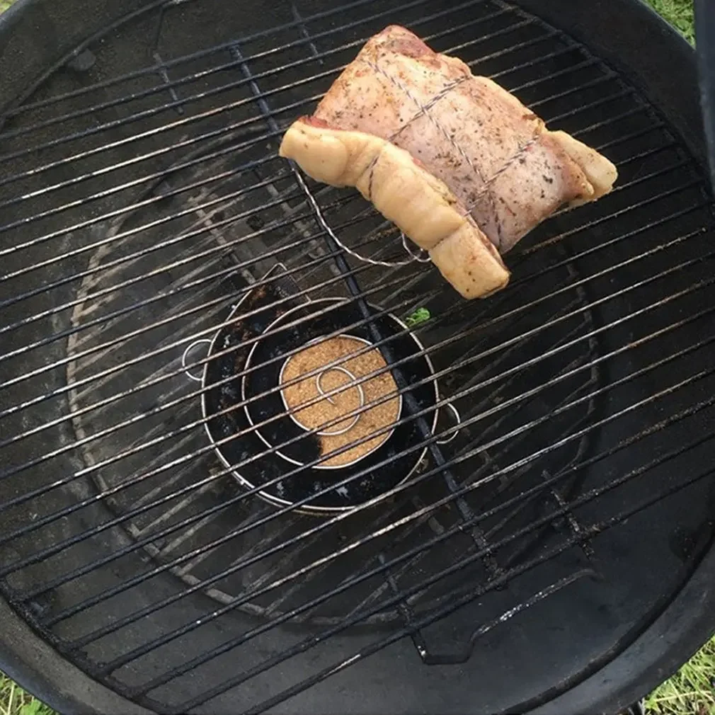 Chip Smoking Box Smoker Wood Dust Hot Stainless Steel BBQ Grill Cold Smoke Generator Smoker Salmon Bacon Fish Mini Apple Wood