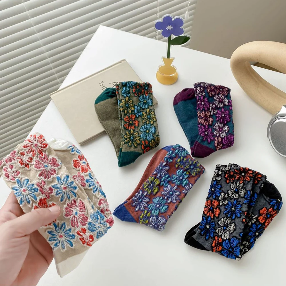 5 Pair Korean Style Women Socks Print Flower Kawaii Socks Female Autumn Winter Long Sokken Cotton Comfortable Fashion Foot Sets