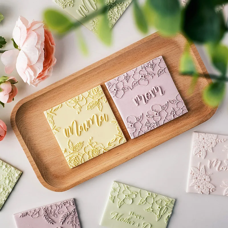Acrylic Mother's Day Embossed Mold English Blessing Love My Mom Flower Pattern Embossing Press Mold DIY Fondant Biscuit Mould,baking mold,cookie mould,cookie printing mold