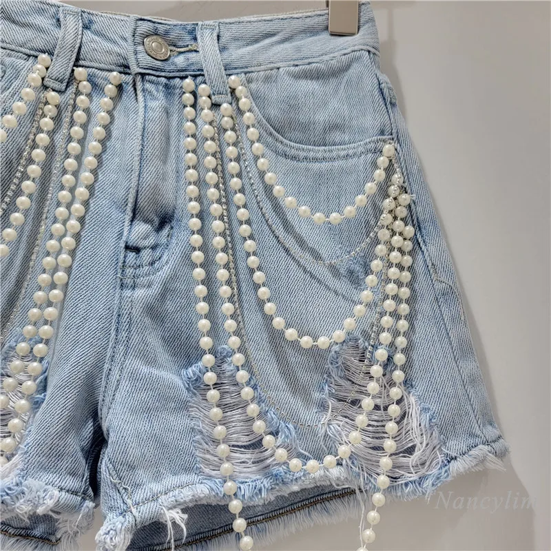 Heavy Industry Chain Handmade Beaded Frayed Washing Personality Denim Shorts for Women 2024 New Street High Waist Hot Pants