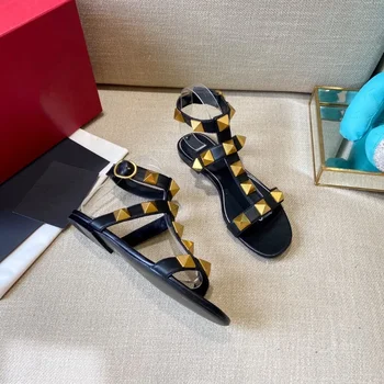 2024 Summer New Round Toe Open Toe Flat Women's Shoes Rivet High Top Roman Sandals Fashion Sandals 1