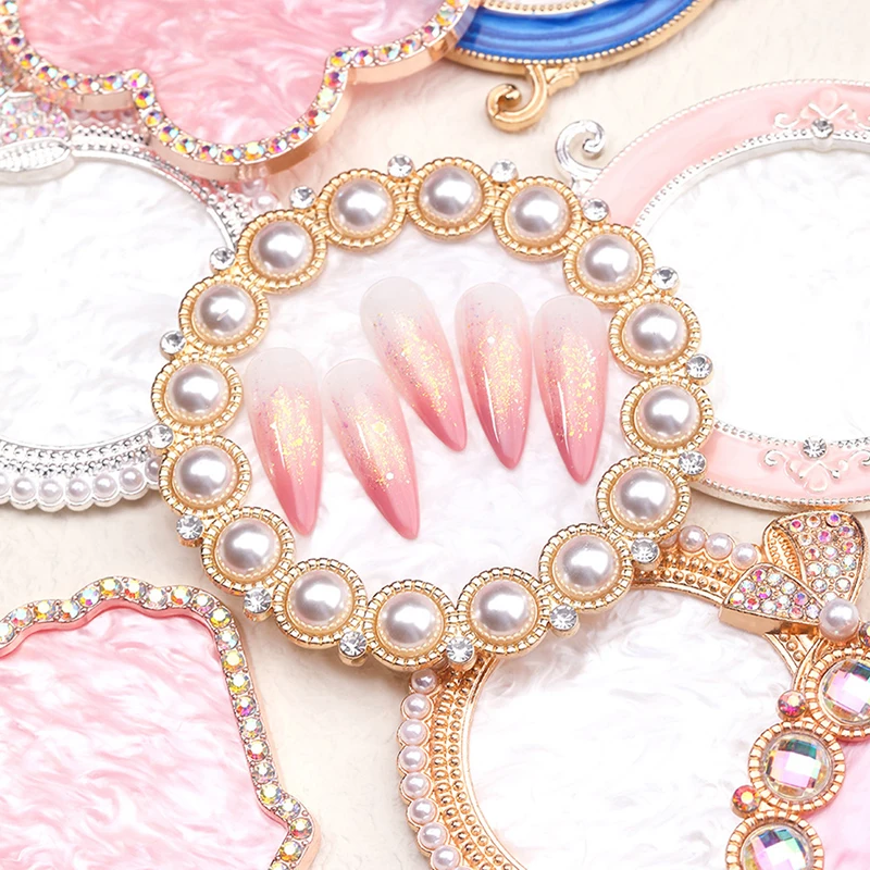 

Bow-encrusted Pearl Rhinestones Nail Color Palette Gel Polish Pallet Drawing Paint Plate Pad Manicure Nail Art Display Shelf