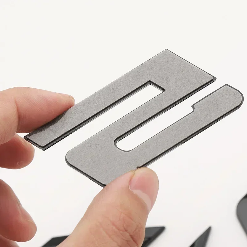 BMW X1 X2 X3 X4 X5 X6 X7 GT 로고 뒷 트렁크 엠블럼 배지 3D ABS 크롬 블랙 자동차 스티커 데칼 자동차 스타일링 액세서리