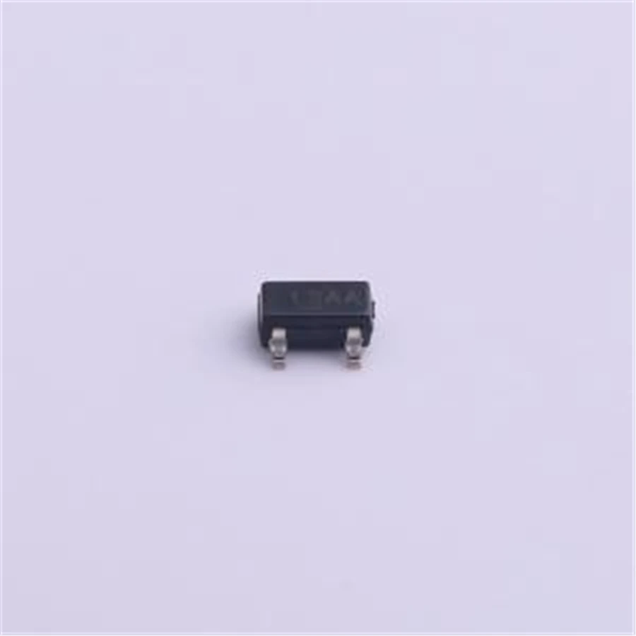 MIC5233YM5-TR