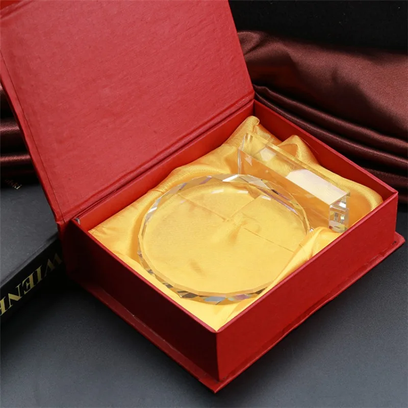 Blank Creative Crystal Trophy Glass Transparent Crystal Decor Trophies Decor Family Presents Souvenir Ornaments Company Award