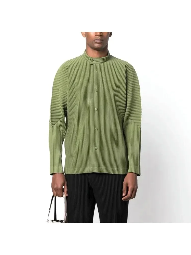 

Marked Miyake pleated drape vertical collar and breasted casual long sleeve pleated shirt jacket male HP31JJ111