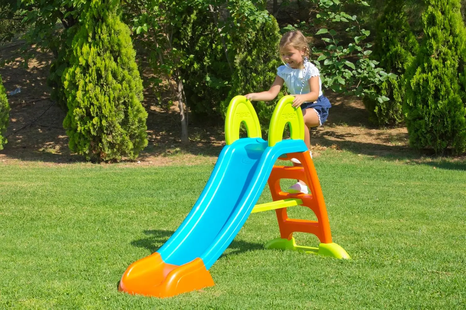 Tobog&aacute;n Slide Plus con Agua, con Hueco para la Poner la Manguera, Escaleras Antideslizantes, Resistencia y F&aacute;cil Montaje, para N