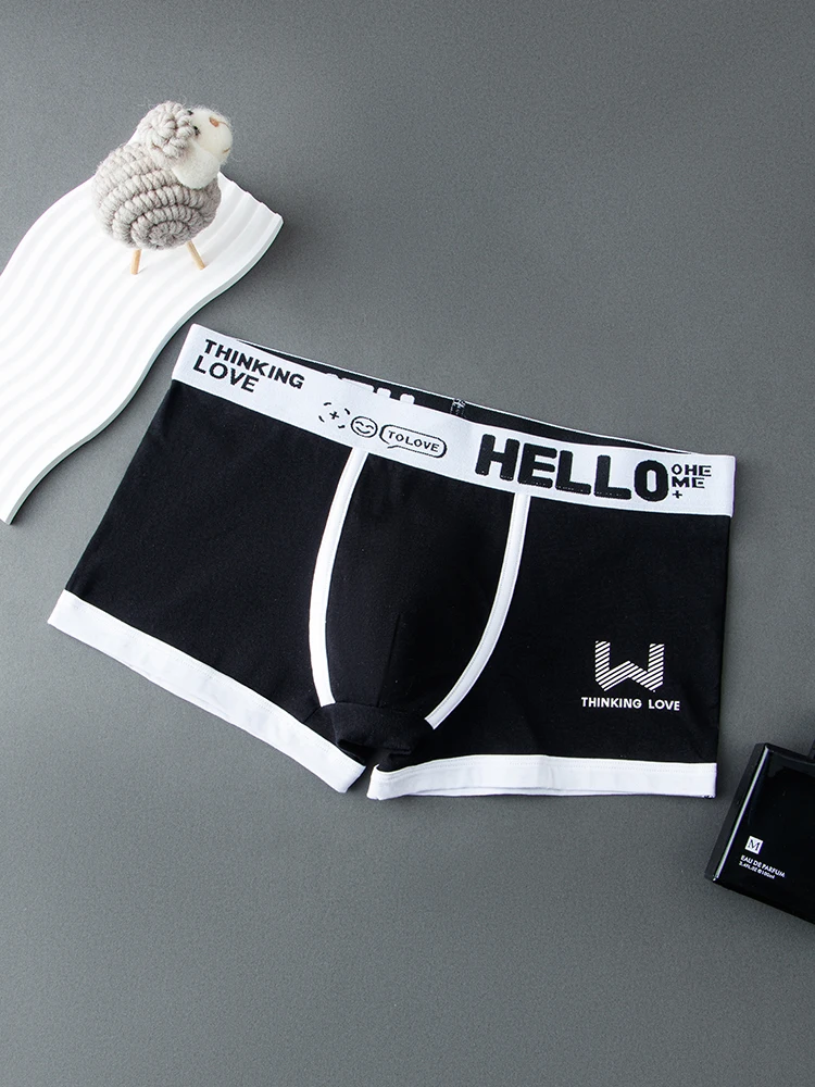 4pcs Random color/Sporty men's boxers are breathable, comfortable, and stretchy
